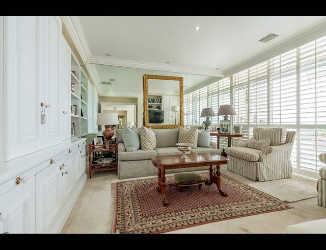 3 BEDROOM APARTMENT FOR SALE IN MORNINGSIDE